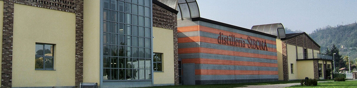 Produtor: Sibona Antica Distilleria