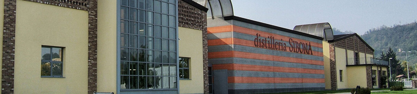 Produtor: Sibona Antica Distilleria
