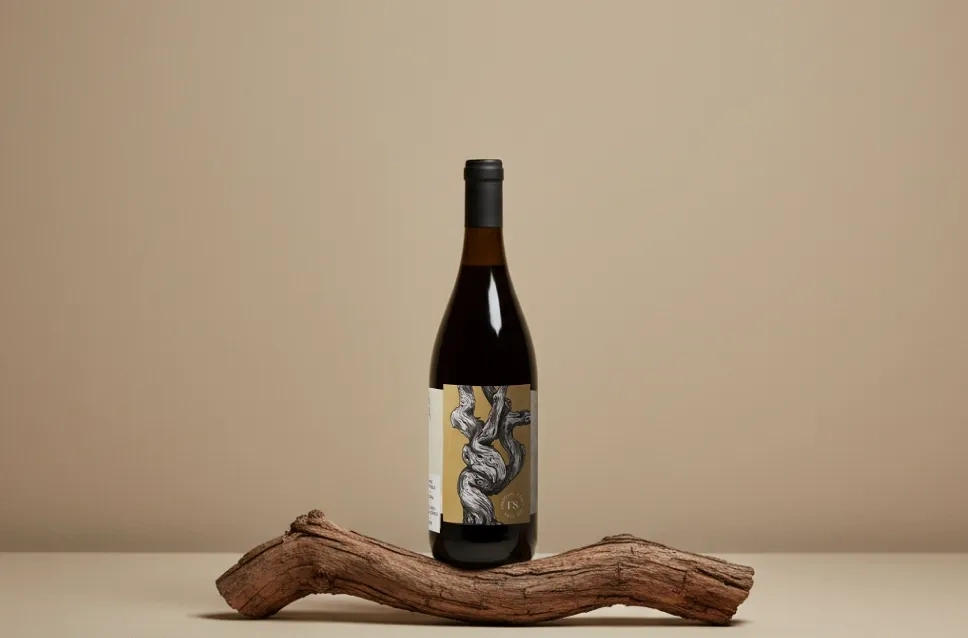 Garrafa de vinho Salia 2024