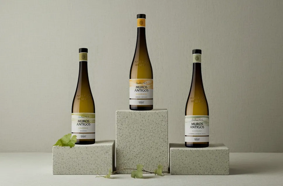 Vinhos de la adega Anselmo Mendes