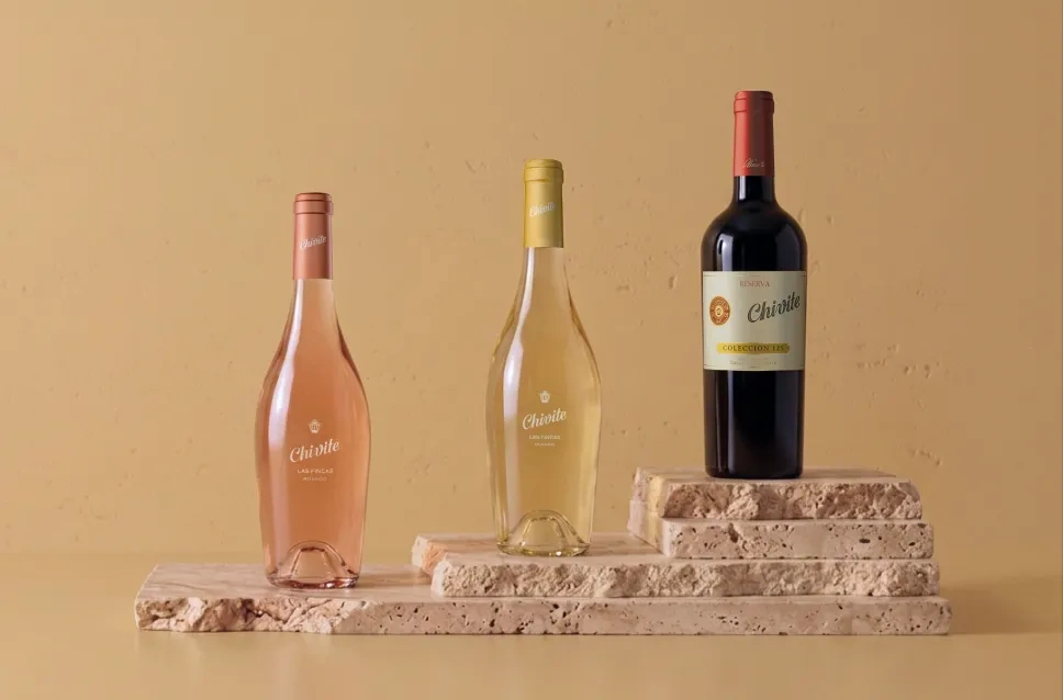 Garrafas de vinho da adega Chivite