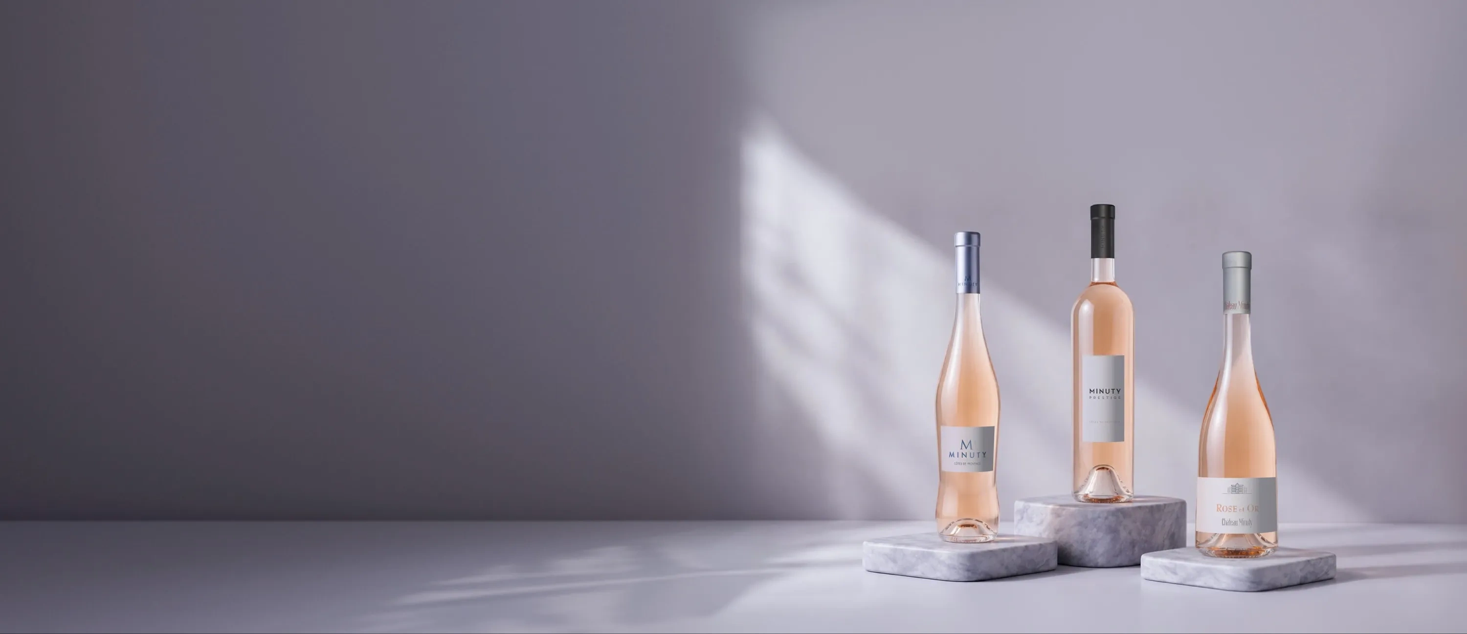 Garrafas de vinho da adega Château Minuty