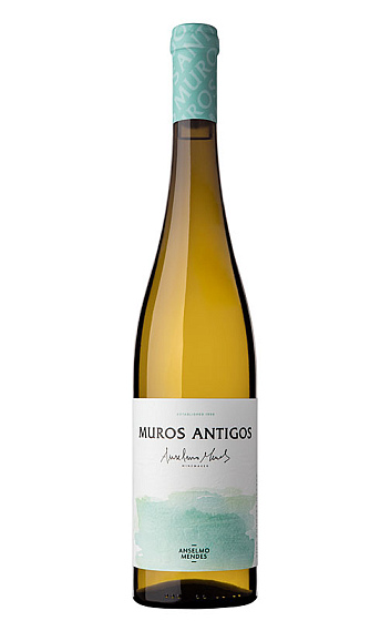 Muros Antigos Avesso 2016