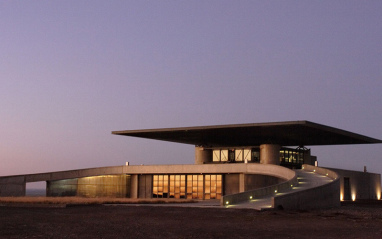 La bodega O.Fournier Mendoza al atardecer