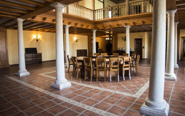 Sala interior de la bodega 