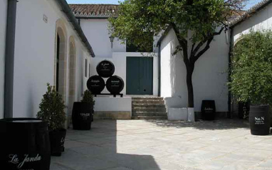 Exterior de bodega