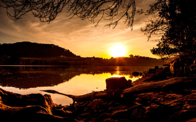 Atardecer en el río Miño 