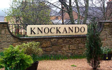 Entrada a Knockando