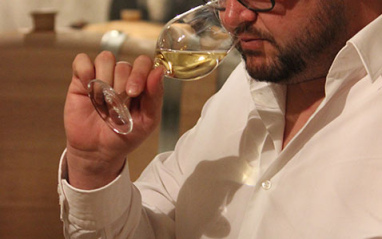 Camille Paquet es el enólogo de la firma