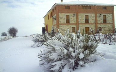 Bodega Valtoñar nevada