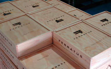 Cajas con vinos de Ferratus